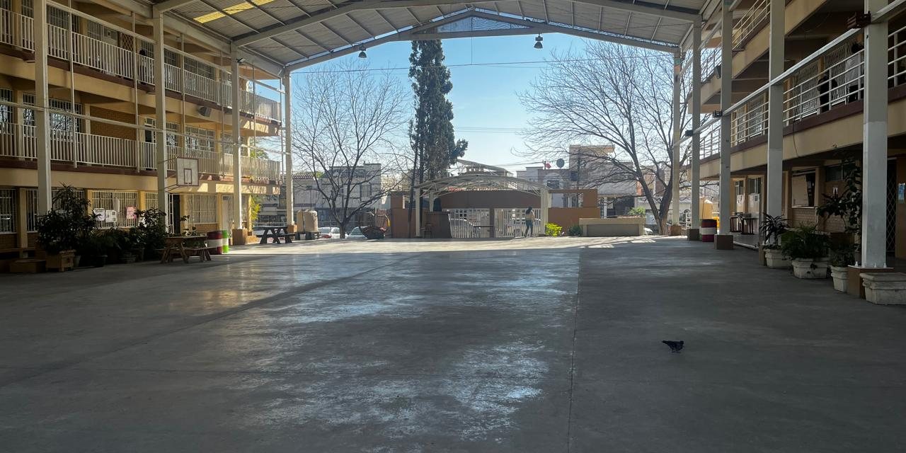 Cancha antes de la renovación